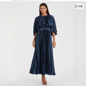 Elegant Navy Blue Pleated Dress Mac Duggar